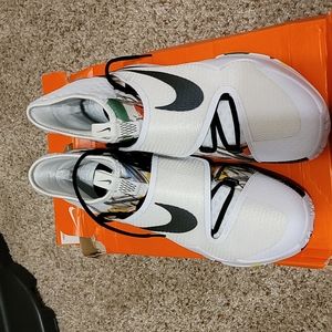 Nike air zoom hyperrev sz 13 white